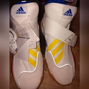 Adidas X Pharrell Williams Crazy BYW 2.0 Basketball Shoes FU7369 SIZE (M)9.5